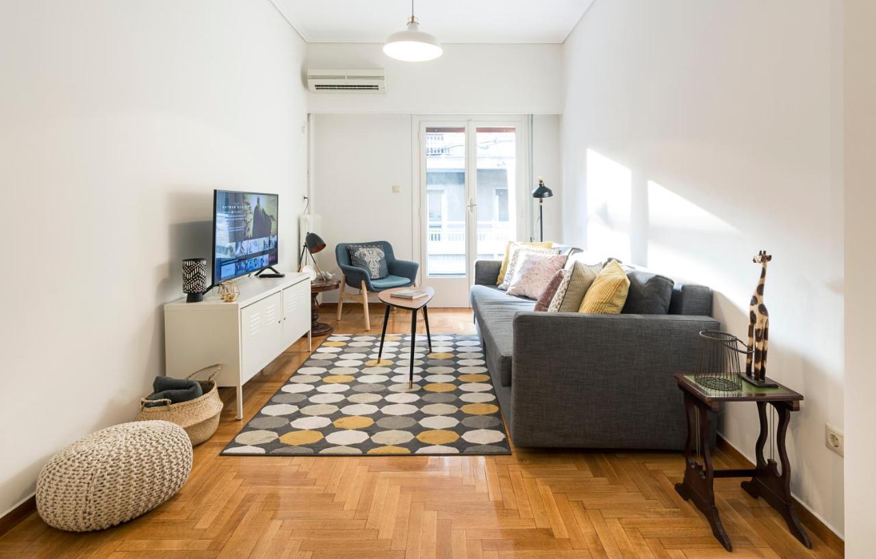 Apartment 1 Km From The Acropolis 1 Bedroom Netflix And Washing Machine Athens